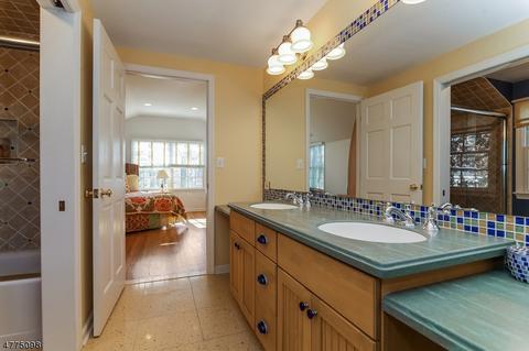 10 Gloucester Rd, Summit, NJ 07901 photo 21