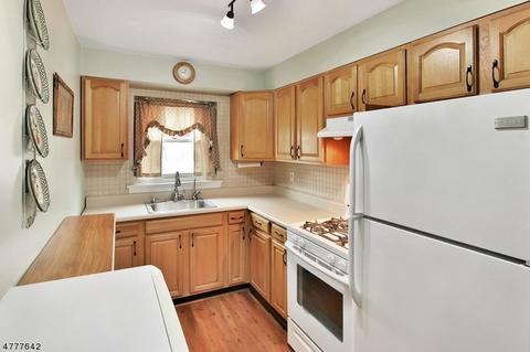 473 Blanchard Terr Apt 23 #23, Hackensack, NJ 07601 photo 2