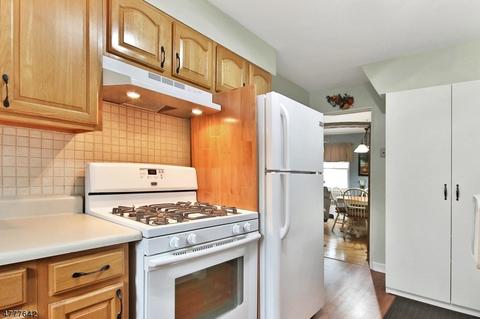 473 Blanchard Terr Apt 23 #23, Hackensack, NJ 07601 photo 4