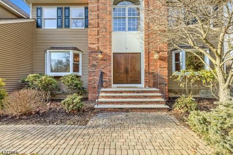 4 Fieldcrest Ct, Mendham, NJ 07945 photo 2