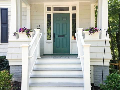 34 Locust Dr, Summit, NJ 07901 photo 2