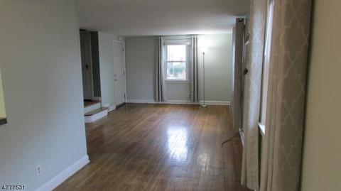 617 Thomas Pl, Bound Brook, NJ 08805 photo 3