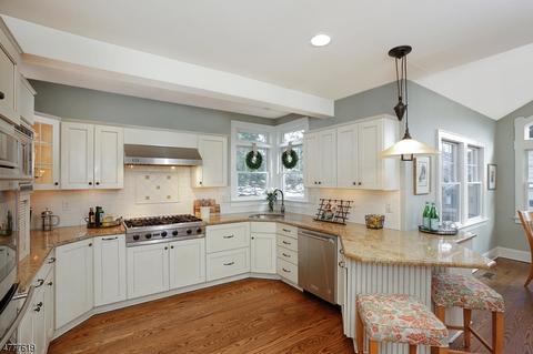 695 Dorian Rd, Westfield, NJ 07090 photo 5