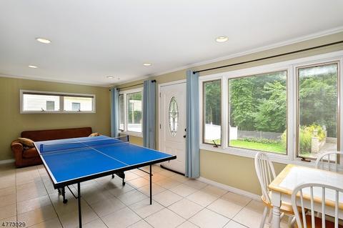 22 Judith Pl, Wayne, NJ 07470 photo 9