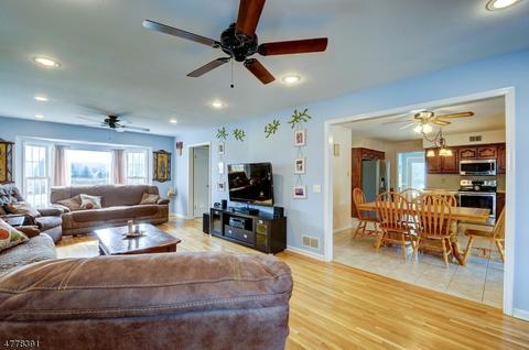 96 Plains Rd, Augusta, NJ 07822 photo 9