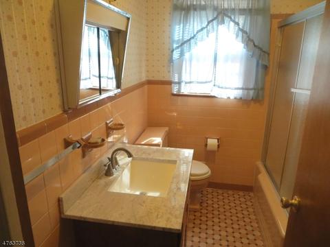 63 Castles Dr, Wayne, NJ 07470 photo 7
