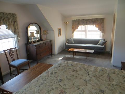 63 Castles Dr, Wayne, NJ 07470 photo 10