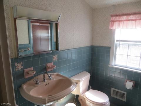 63 Castles Dr, Wayne, NJ 07470 photo 11