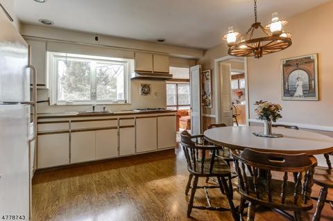 8 Woodside Rd, Springfield, NJ 07081 photo 11