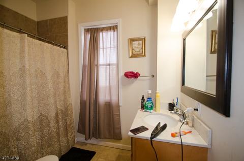 123-25 E 6th St, Plainfield, NJ 07060 photo 8