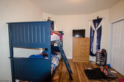 123-25 E 6th St, Plainfield, NJ 07060 photo 4