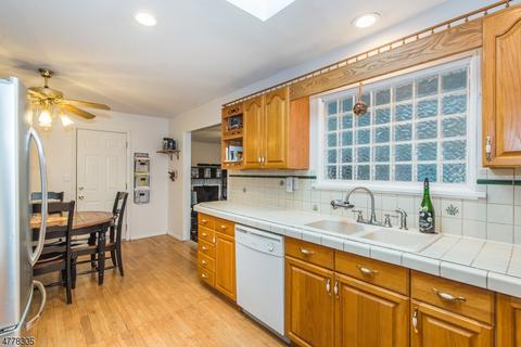 25 Devonshire Ter, Mount Olive Twp., NJ 07836 photo 6