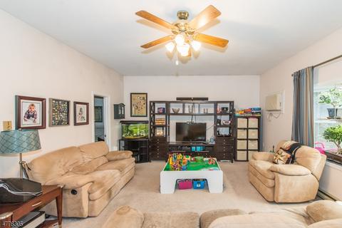 25 Devonshire Ter, Mount Olive Twp., NJ 07836 photo 9