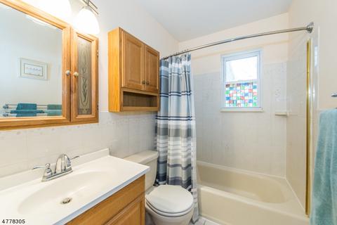 25 Devonshire Ter, Mount Olive Twp., NJ 07836 photo 14