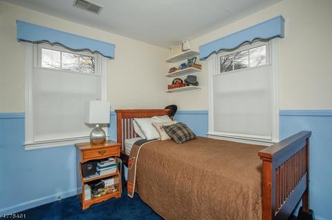 241 Berkeley Rd, River Edge, NJ 07661 photo 21