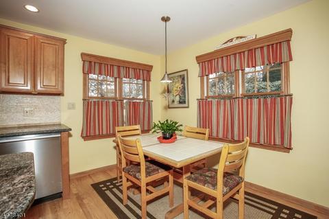 241 Berkeley Rd, River Edge, NJ 07661 photo 10