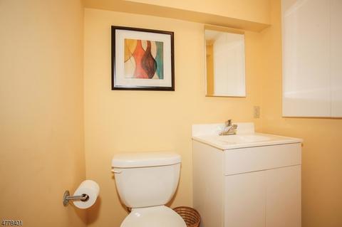 241 Berkeley Rd, River Edge, NJ 07661 photo 24