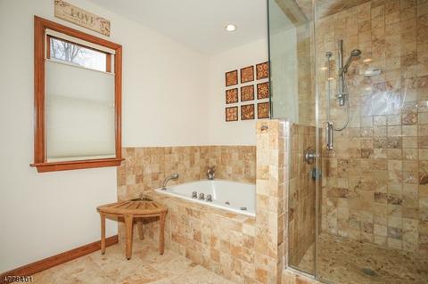 241 Berkeley Rd, River Edge, NJ 07661 photo 17