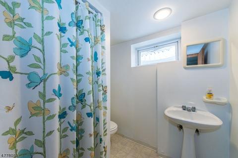 148 Mountainview Ave, Nutley, NJ 07110 photo 14