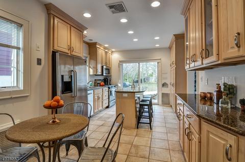 55 Elm St, Millburn, NJ 07041 photo 7