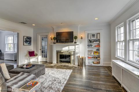 55 Elm St, Millburn, NJ 07041 photo 3