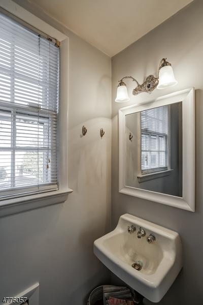 55 Elm St, Millburn, NJ 07041 photo 11