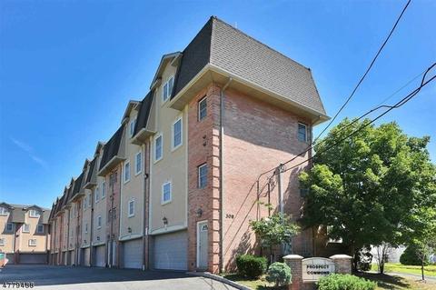 308 Hamilton Pl, Hackensack, NJ 07601 photo 1