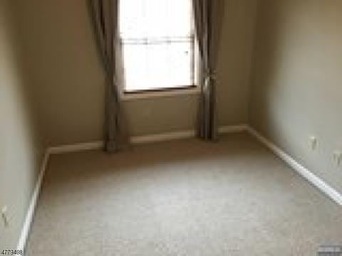 308 Hamilton Pl, Hackensack, NJ 07601 photo 9