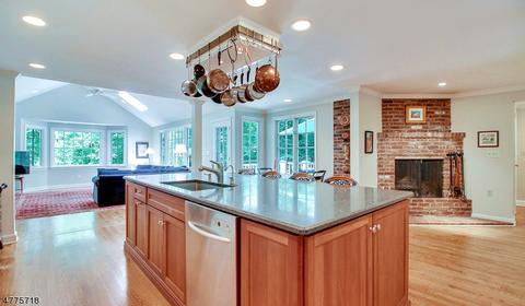 36 Winchip Rd, Summit, NJ 07901 photo 10