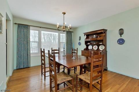340 Timber Dr, Berkeley Heights, NJ 07922 photo 8