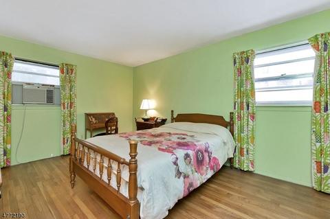 340 Timber Dr, Berkeley Heights, NJ 07922 photo 12