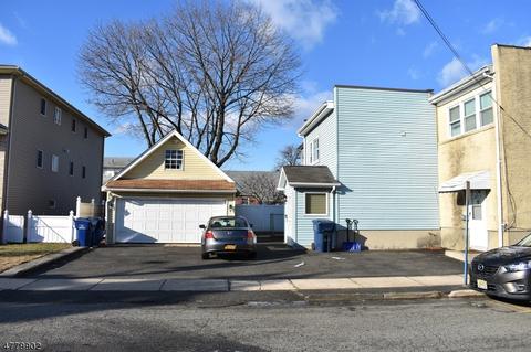 81 Vreeland Ave, Hackensack, NJ 07601 photo 3