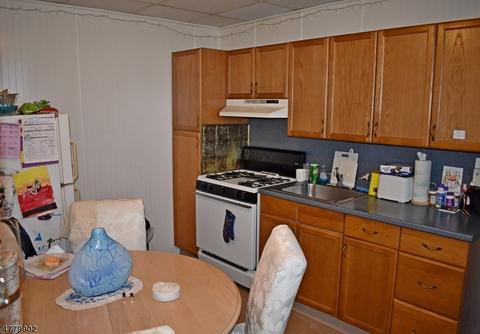 81 Vreeland Ave, Hackensack, NJ 07601 photo 15