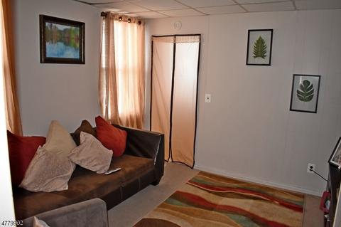 81 Vreeland Ave, Hackensack, NJ 07601 photo 16