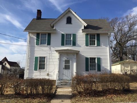31 E Chrystal St, Dover, NJ 07801 photo 1