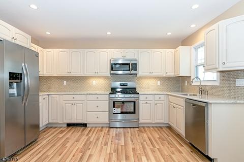 253 Oak Tree Rd, Mountainside, NJ 07092 photo 9