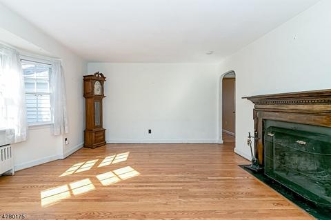 253 Oak Tree Rd, Mountainside, NJ 07092 photo 5