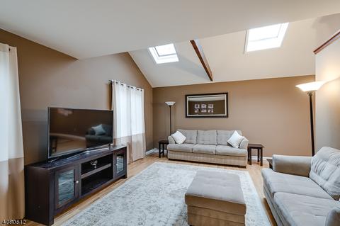 3 Walnut St, Randolph, NJ 07869 photo 3
