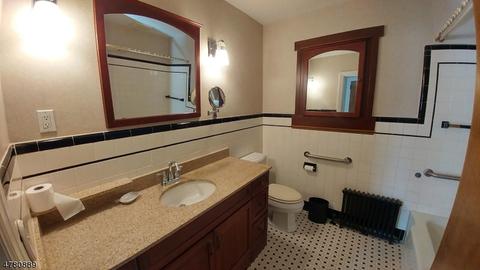 337 W Maple Ave, Bound Brook, NJ 08805 photo 16