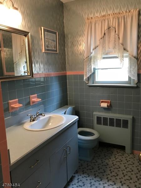 8 Berkley Ct, Wayne, NJ 07470 photo 11