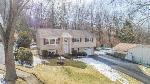 27 Held Ter, Wanaque, NJ 07465 photo 1