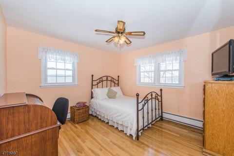 27 Held Ter, Wanaque, NJ 07465 photo 11