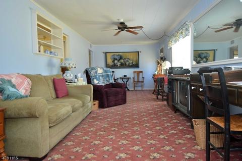 7 Charles Ter, Waldwick, NJ 07463 photo 4