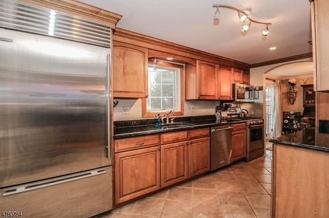 176 Pitt Rd, Springfield, NJ 07081 photo 8