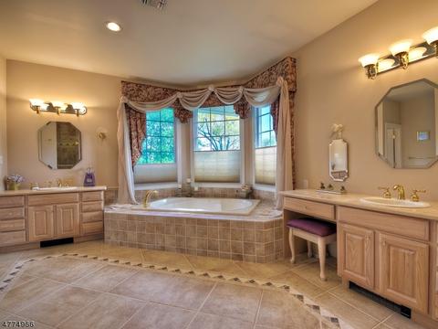 362 Alps Rd, Wayne, NJ 07470 photo 15