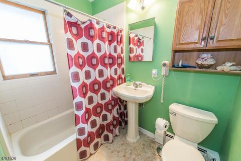 12 Smith Ave # a, Wanaque Boro, NJ 07420 photo 16