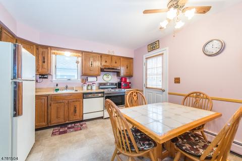 12 Smith Ave # a, Wanaque Boro, NJ 07420 photo 6
