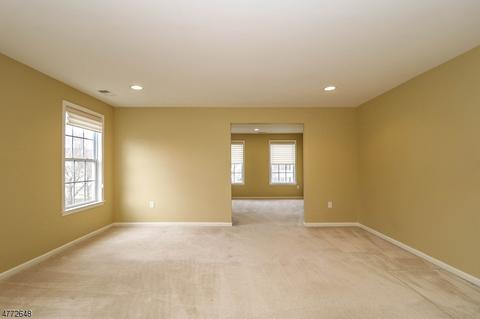 29 Crestview Dr, Clinton, NJ 08809 photo 13