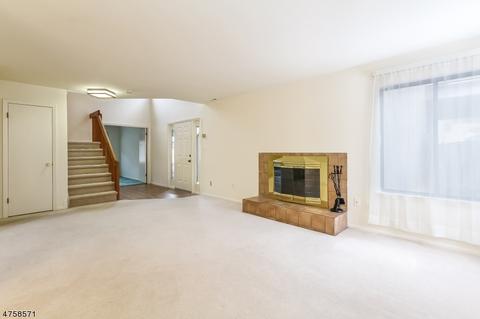 6 Gate House Ln, Edison, NJ 08820 photo 6