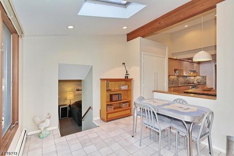 296 Summit Rd, Mountainside, NJ 07092 photo 8